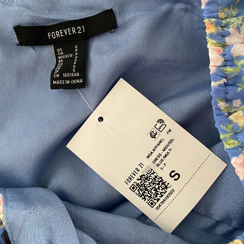 NWT Forever 21 Milkmaid Cottage core Blue Floral midi dress size small - Picture 12 of 16